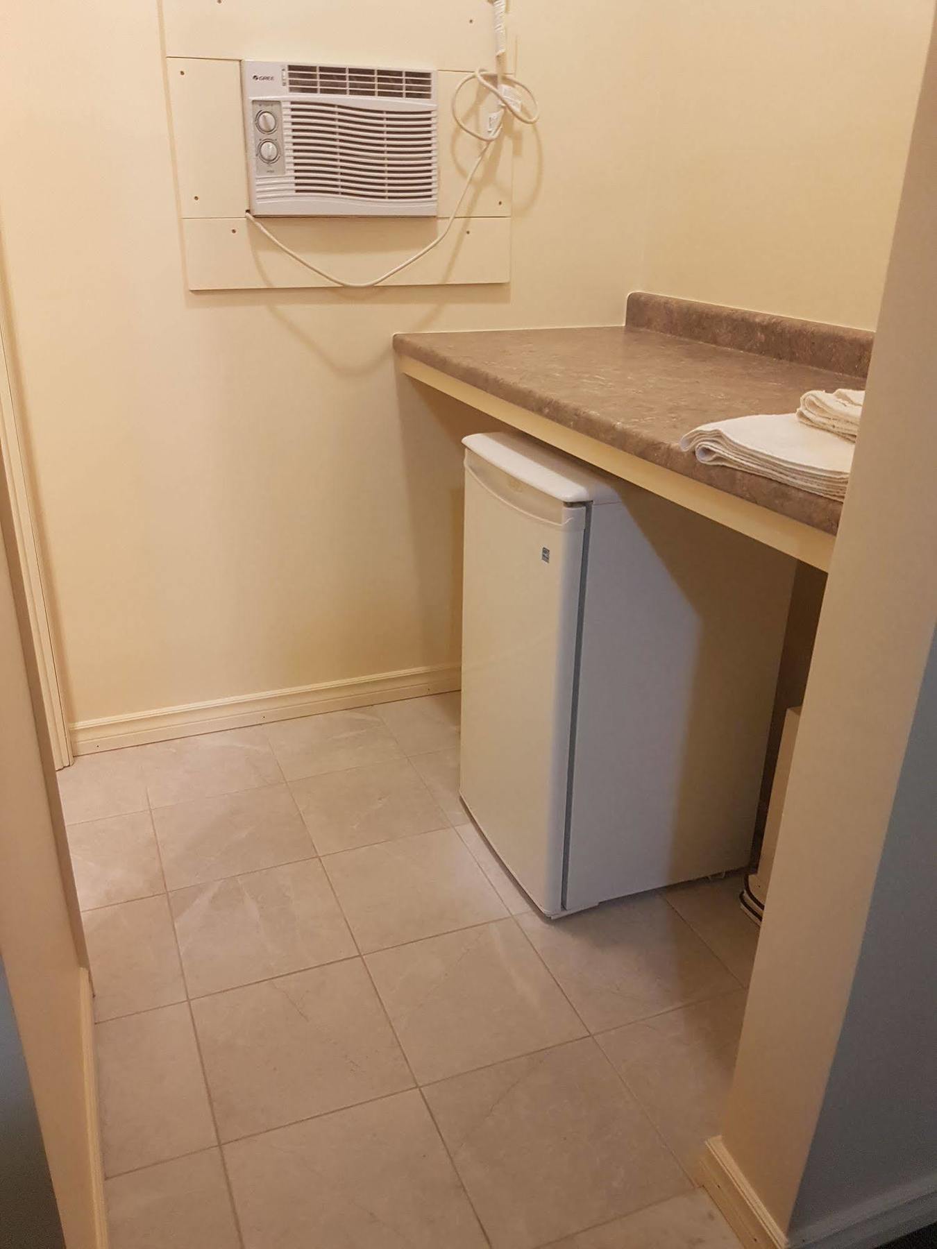Travellers Choice Motel Γουίντσορ Εξωτερικό φωτογραφία