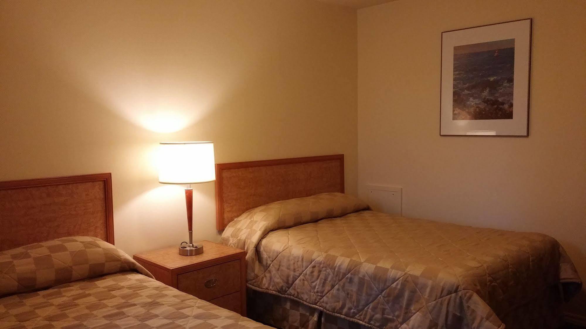 Travellers Choice Motel Γουίντσορ Εξωτερικό φωτογραφία