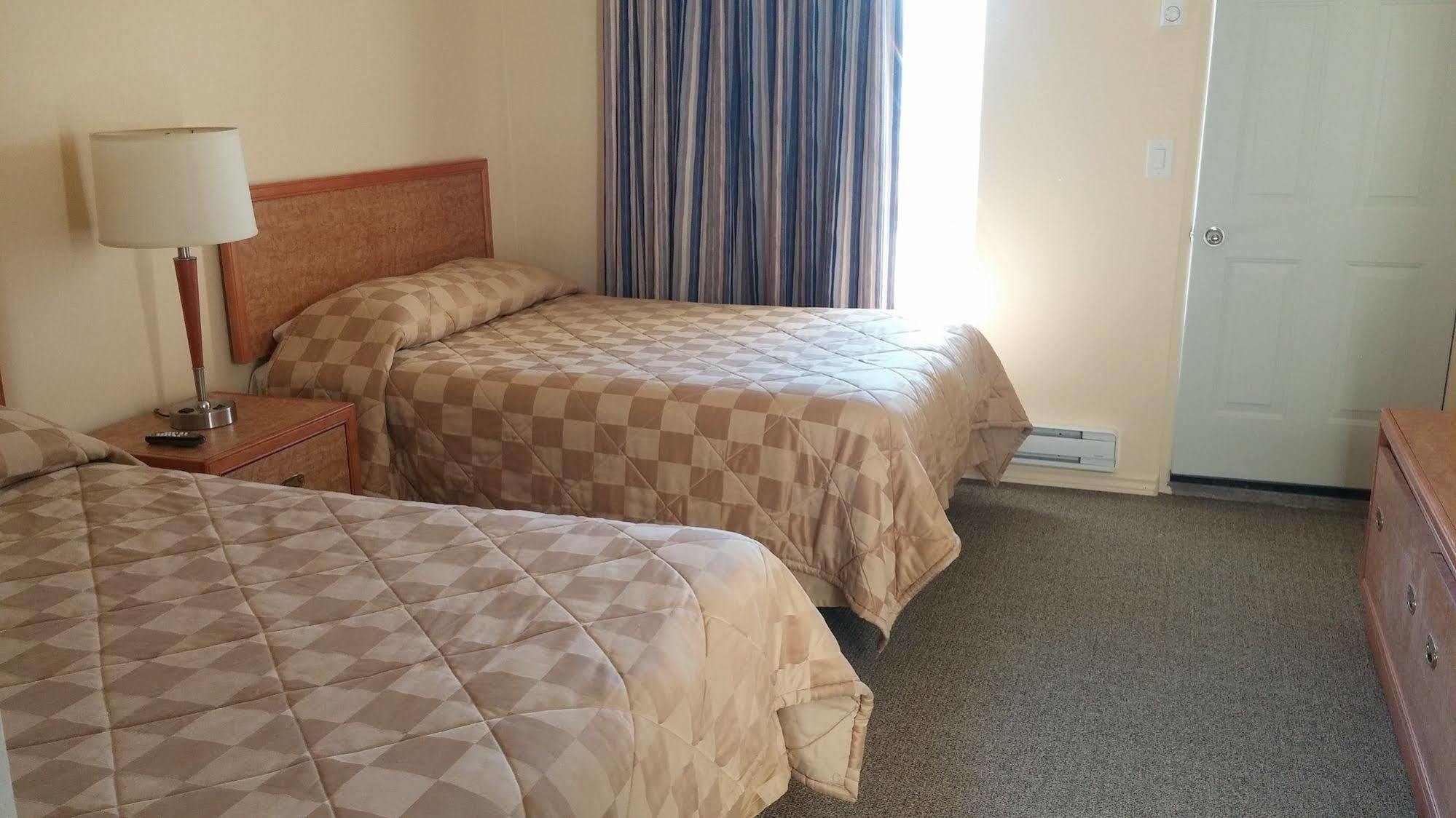 Travellers Choice Motel Γουίντσορ Εξωτερικό φωτογραφία